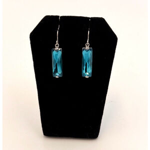 Elegant Blue Crystal Drop Earrings Silver-Tone Hooks 1916